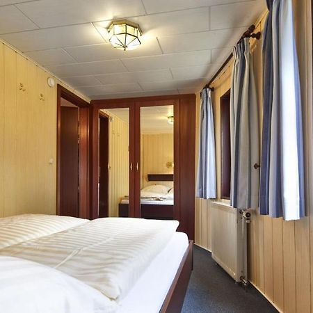 Hotelschiff Stinne Wustrow (Fischland) Exterior foto
